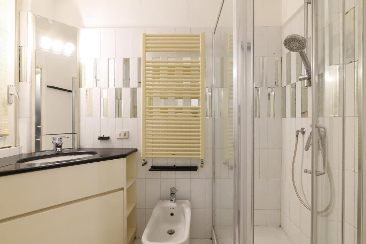 Elegant Terrace Suite Milan Bagian luar foto